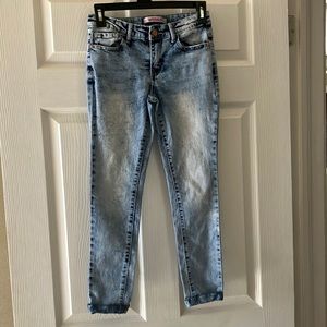 Girls jeans. Size 12 . Like new in very good condition.